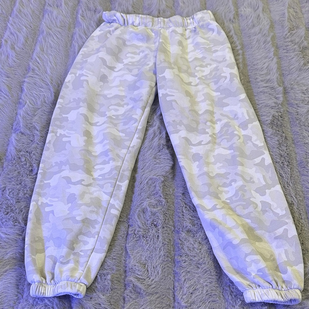 Women’s Camouflage Jogger Pants